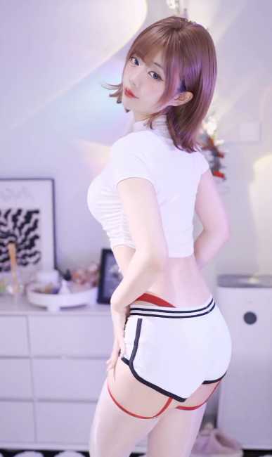 B站妹子【雾奈哟丨超多穿搭舞蹈切片】付费充电合集